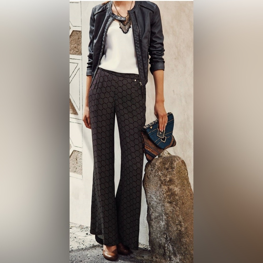 Harlyn at Anthropologie Black Honeycomb Patterned Wide-Leg Pants